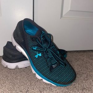 Under Armour Gemini Sneakers - image 1